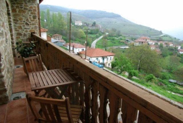 Nimbus Guesthouse Sidhirokhorion Luaran gambar