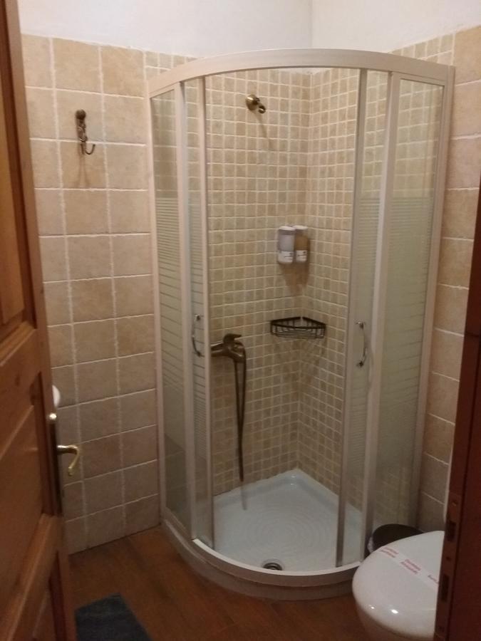 Nimbus Guesthouse Sidhirokhorion Luaran gambar